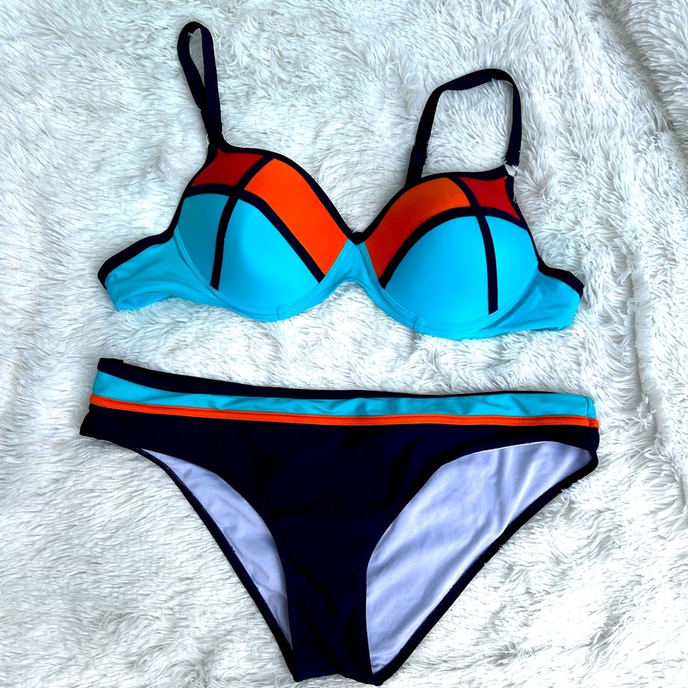 Colorful Bikini - Picture 2 of 8